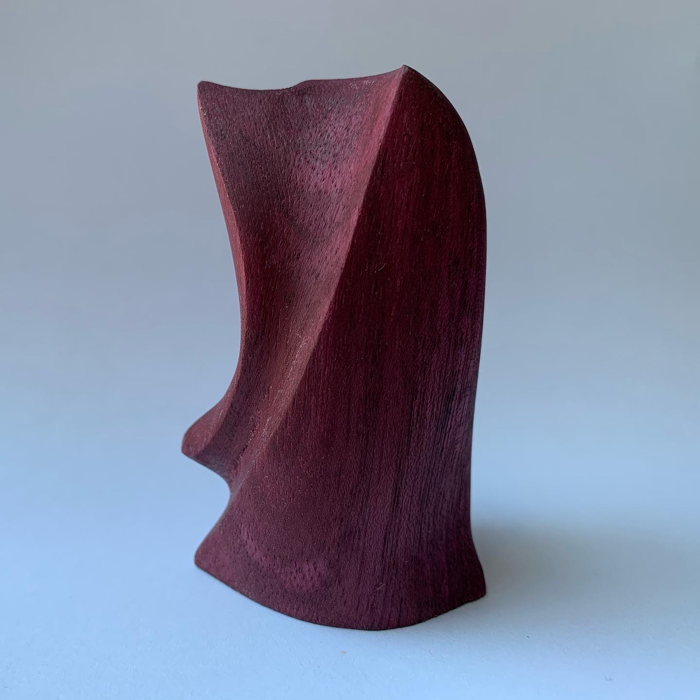 thumbnail of carving 5c1c92f2-c462-495d-9398-3fe9e7881e04