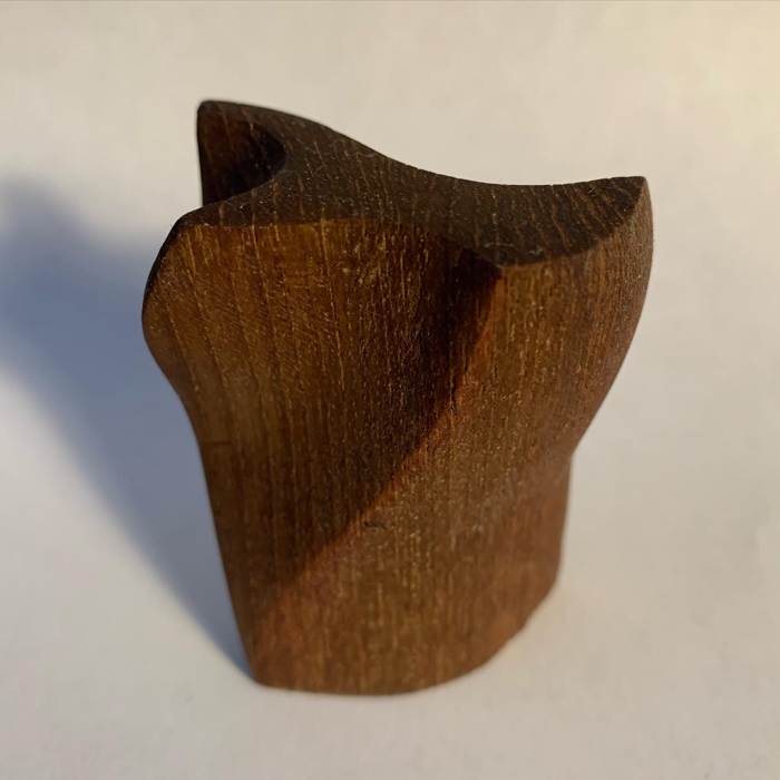 thumbnail of carving 3ee0d41f-0cc8-4787-a166-e0ea31880547