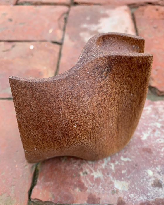 thumbnail of carving 07beed96-2375-42d0-a09c-b71b2f11a676