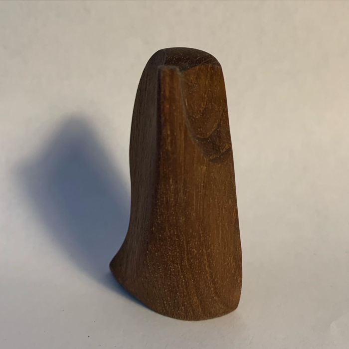 thumbnail of carving d0ed1d72-5ad3-4392-bd0f-80288ded33a2